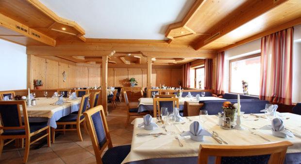 Hotel Taxacher Kirchberg in Tirol Eksteriør bilde